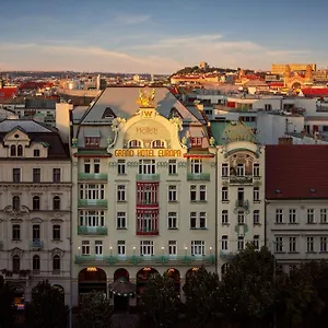 ***** Hotel W Česká republika